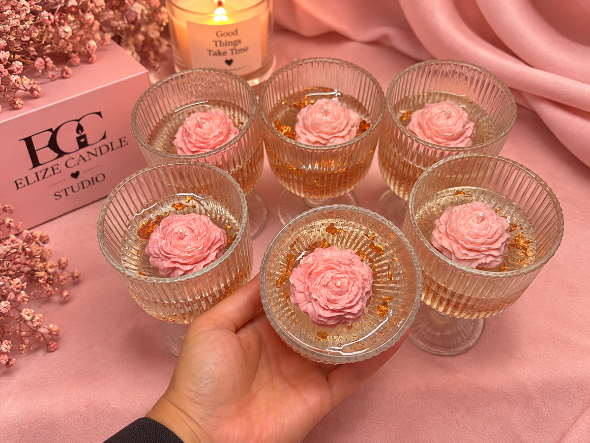 Rose Elegance – Handgemachte Blumenkerze im Glas