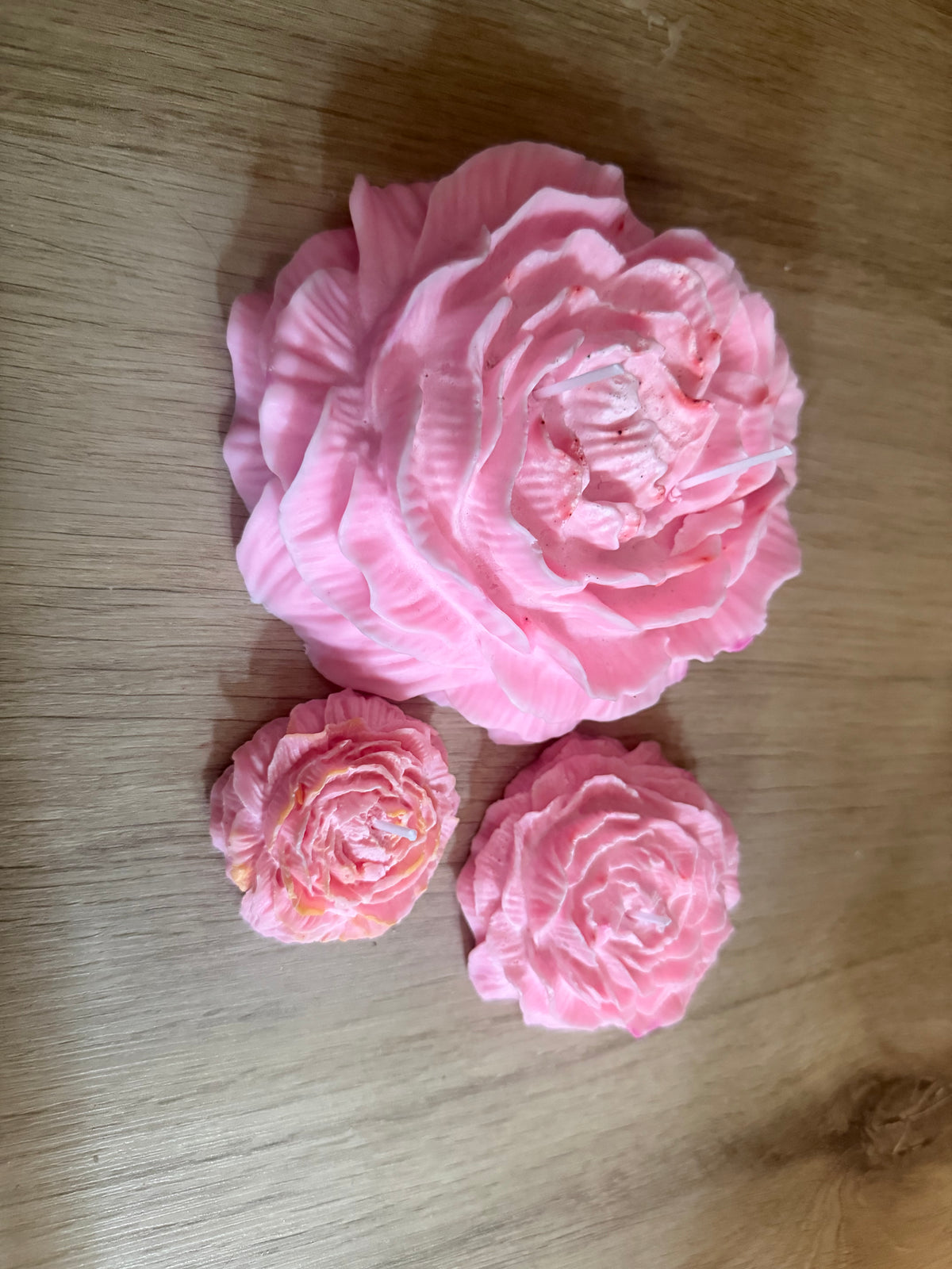 Peony Candle – Handgemachte Blumenkerze in 3 Größen