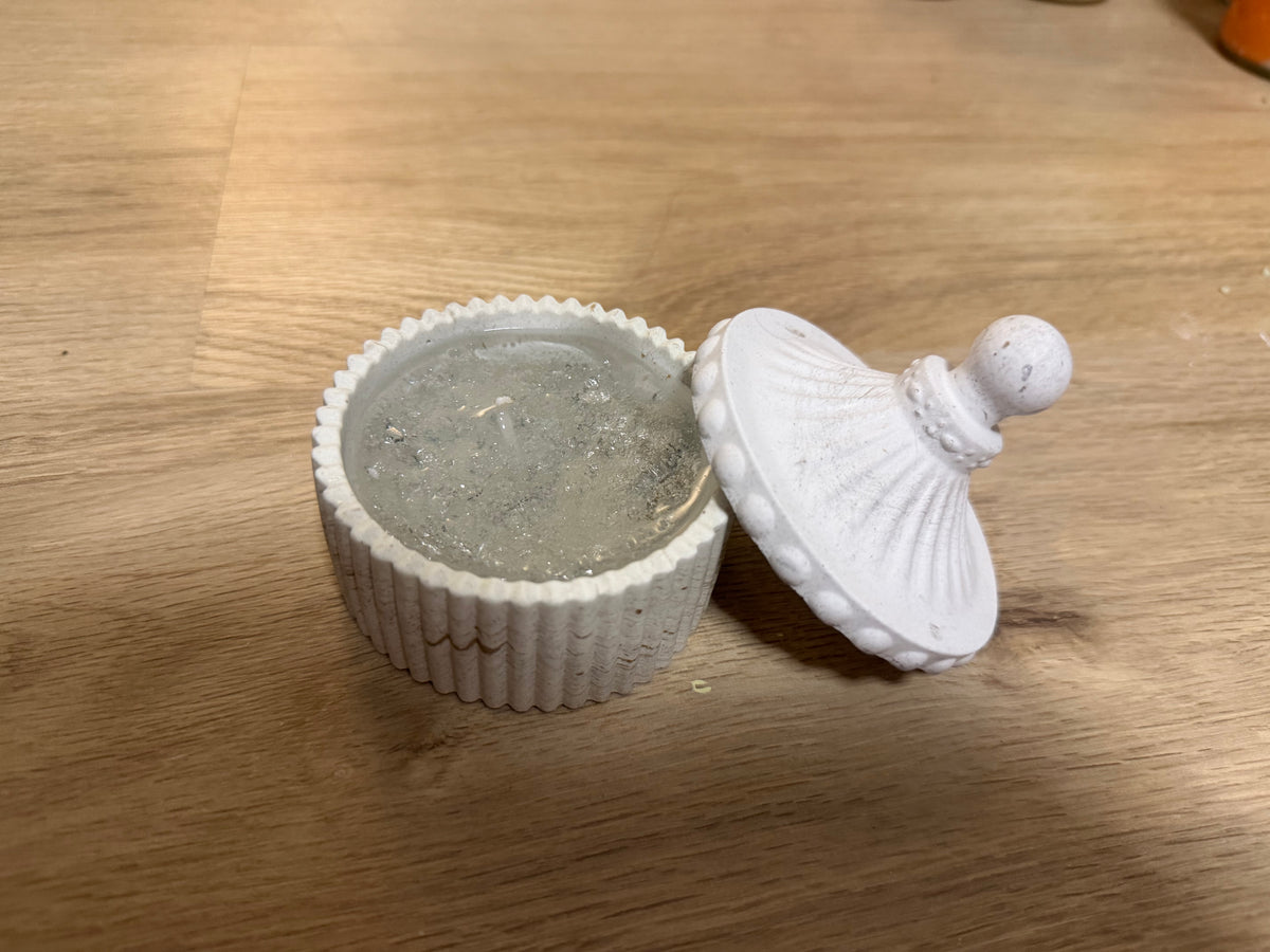 Elegance Box Candle – Handgemachte Kerze mit Deckel