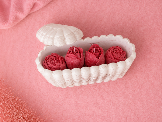 Red Rose Shell Candle – Handgemachte Sojawachskerze mit Rosen