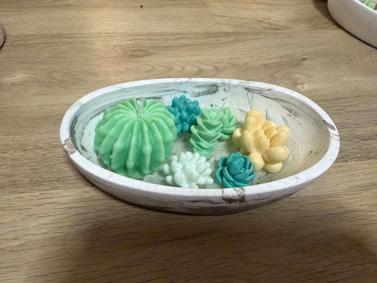 Mini Cactus Garden – Handgemachte Sukkulentenkerze aus Sojawachs